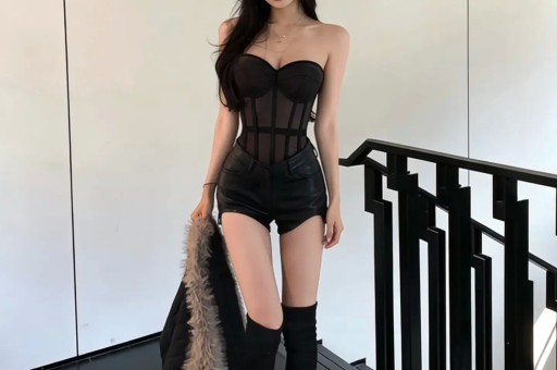 檀健次人设崩塌向女网红示弱频送红包风波后复出现场彻底失控