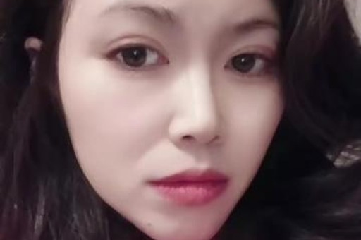 娱乐圈尴尬名场面：真傻还是装傻？